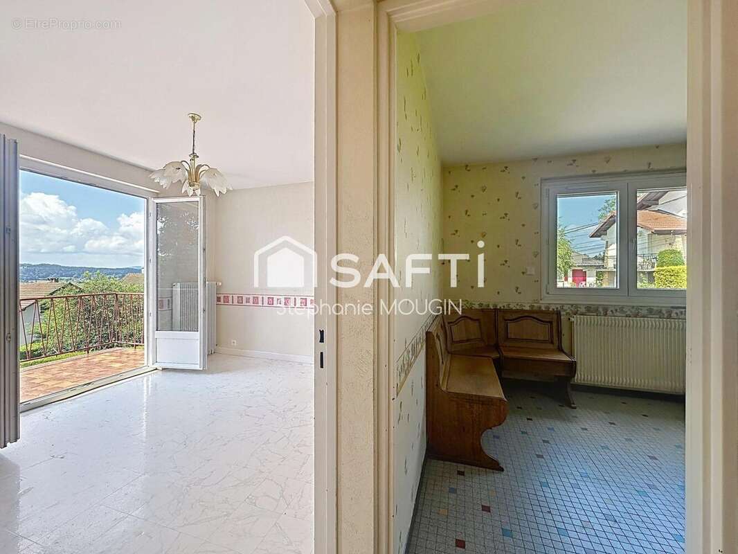 Maison 69 m² à Maiche  - photo 8