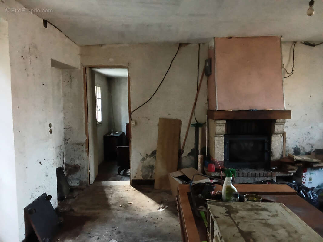 Maison à OUROUER-LES-BOURDELINS