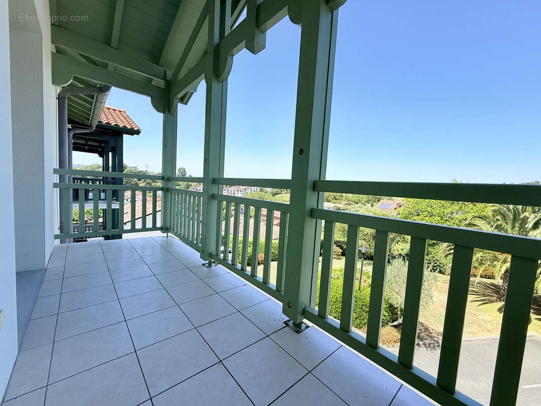 Appartement 2 pieces avec balcon et parking - photo 3