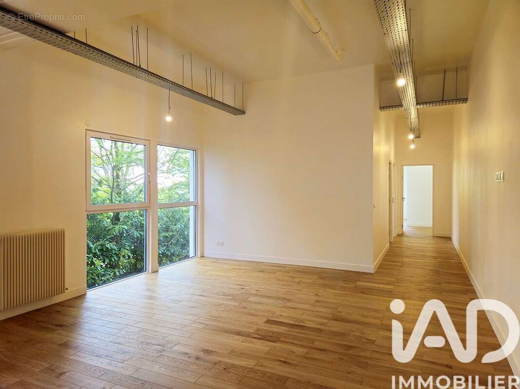 Photo 7 - Appartement à SURESNES