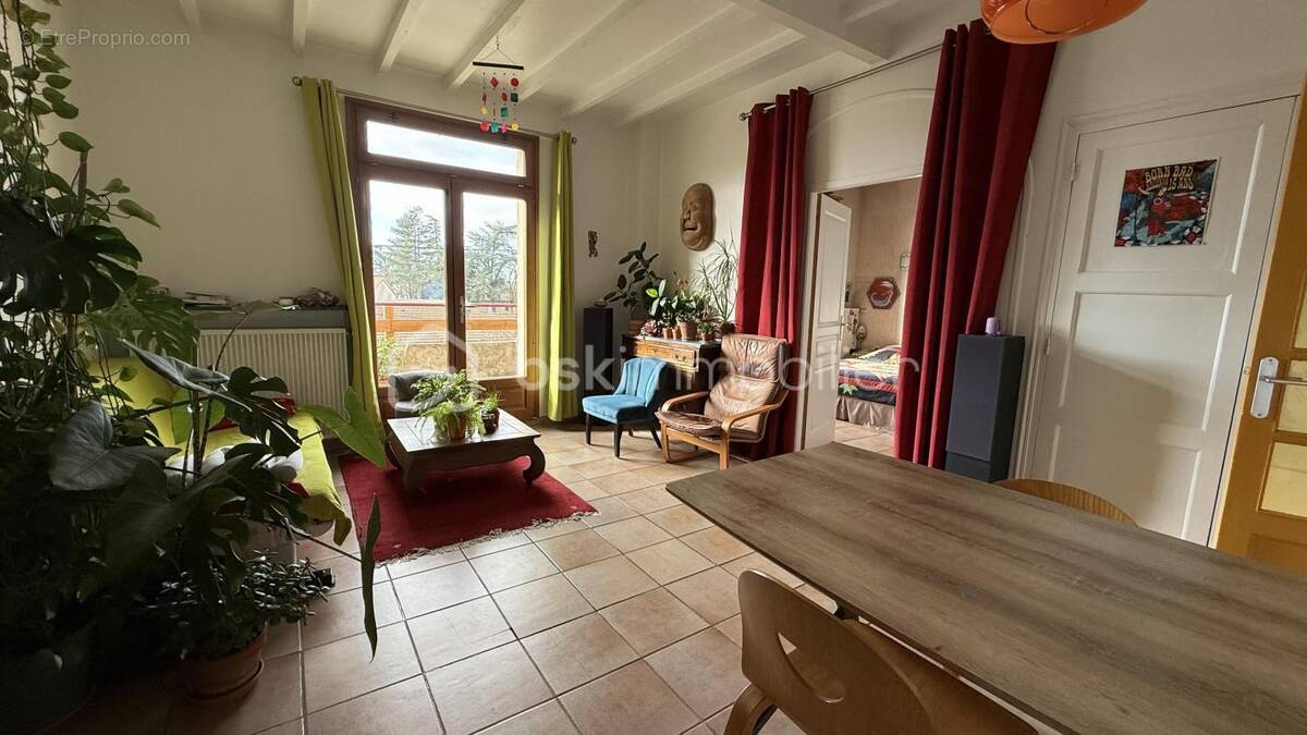 Appartement à ROMANS-SUR-ISERE