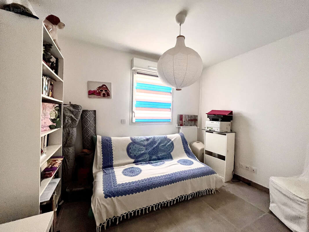 Appartement à MARSEILLE-9E