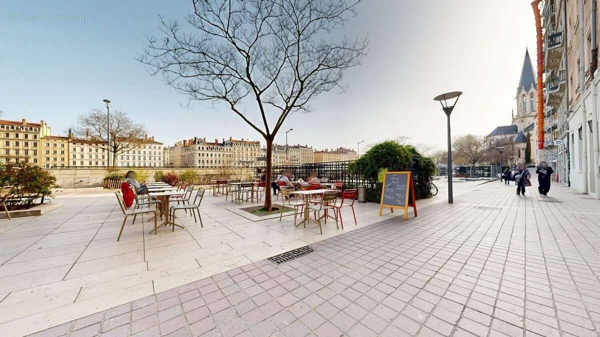 Appartement à LYON-5E