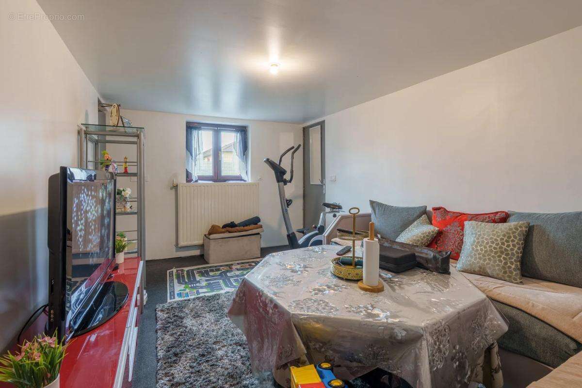 Maison à CHALINDREY