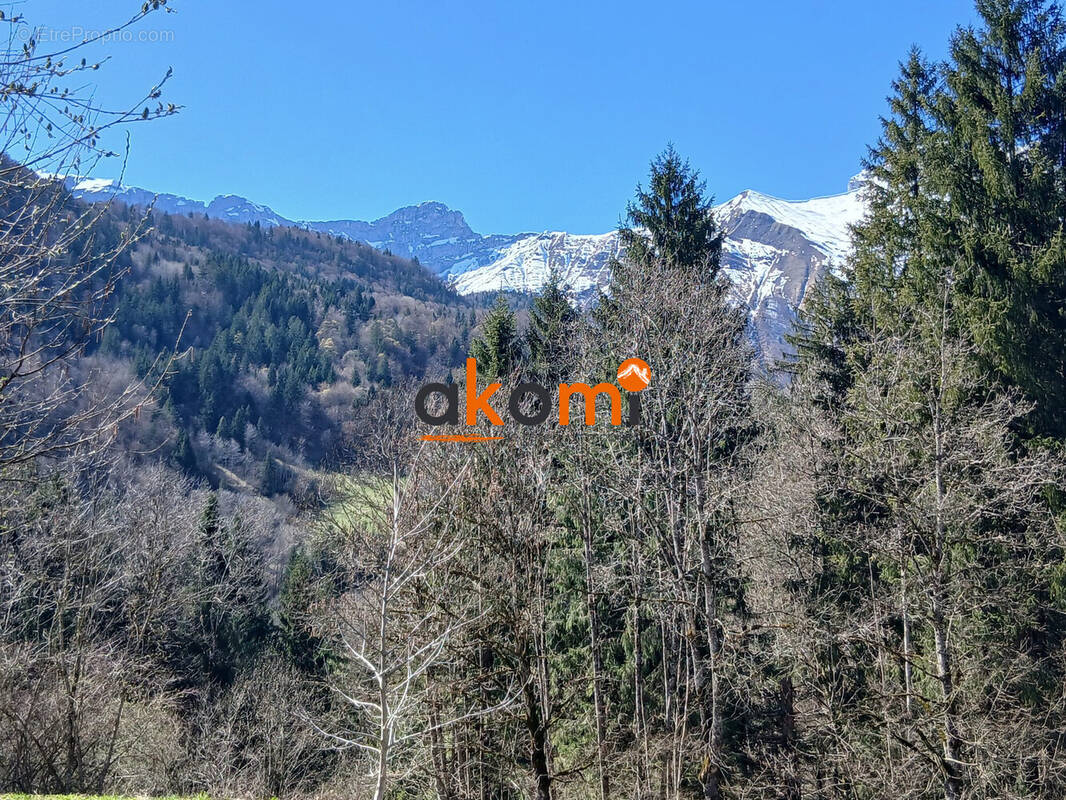 Appartement à SERRAVAL