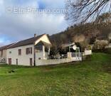 Maison à SAINT-VICTOR-SUR-OUCHE