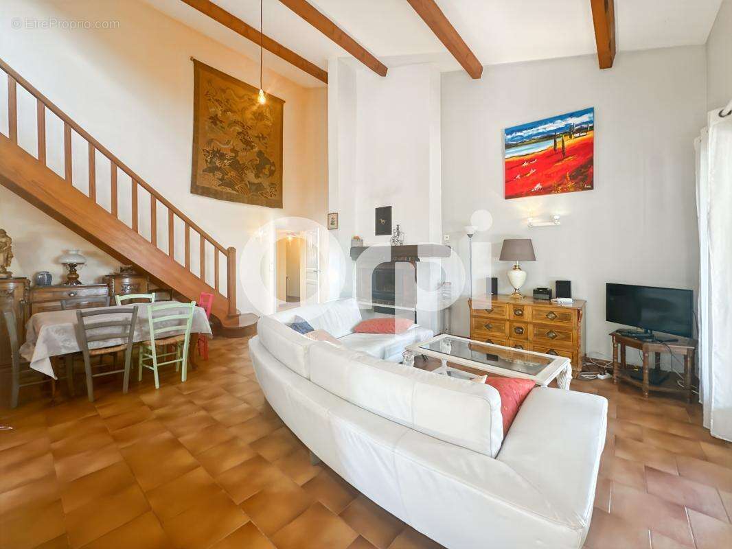 Maison à VALLON-PONT-D&#039;ARC