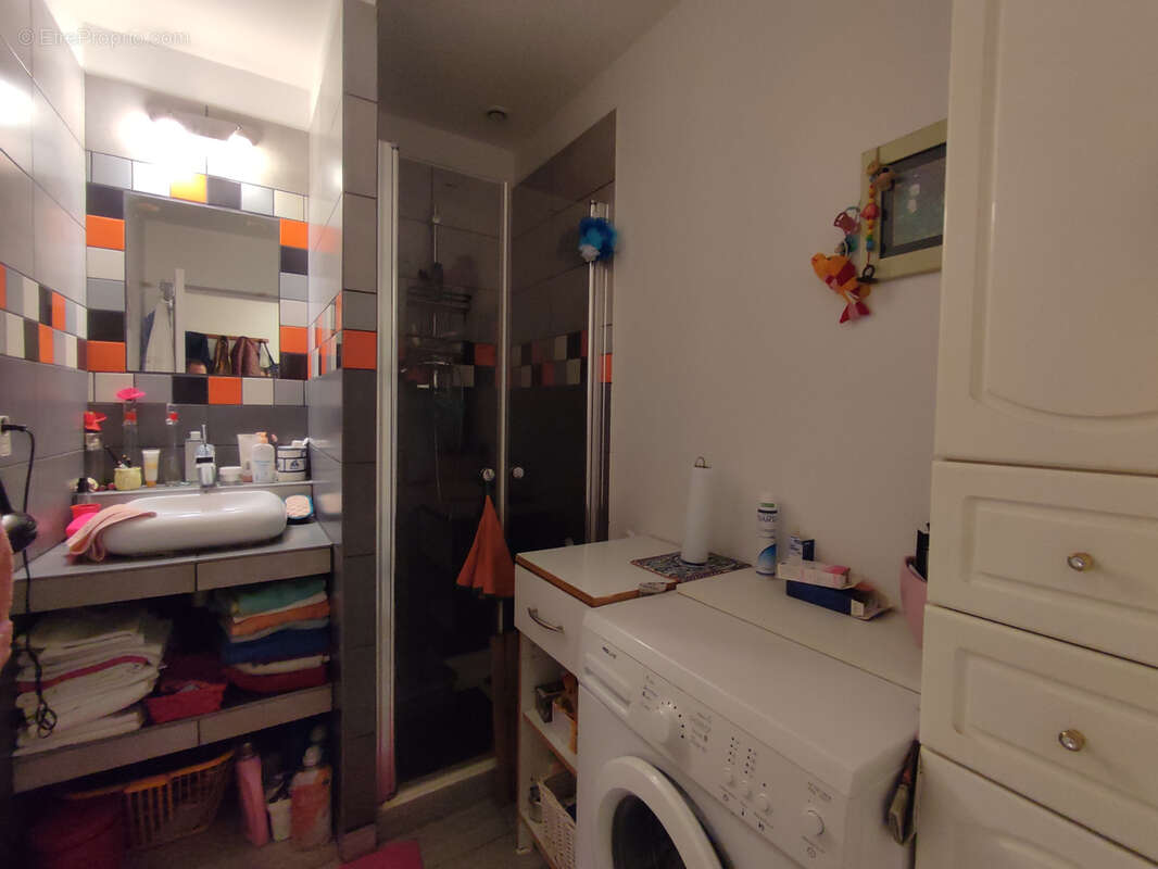 Immeuble de rapport de 300m2 avec 6 lots à Coursan - photo 14