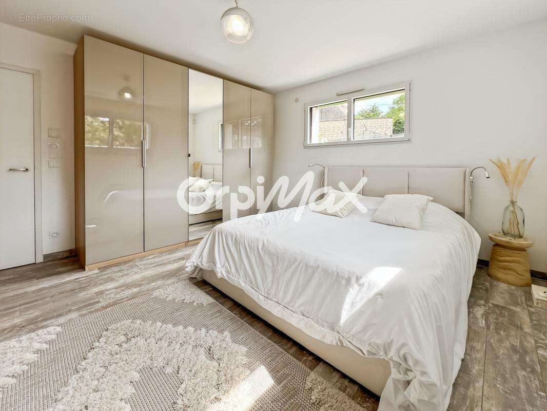 Maison À Vendre 176m2 - photo 9