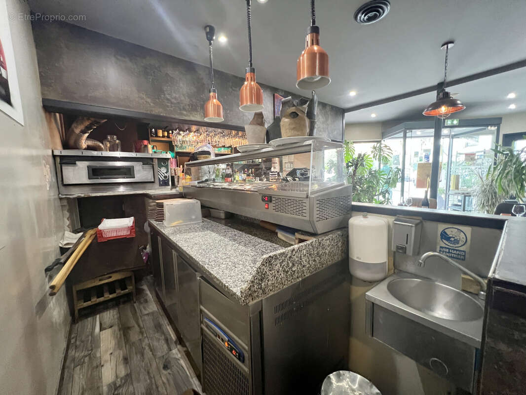 Commerce à SAINT-MAUR-DES-FOSSES