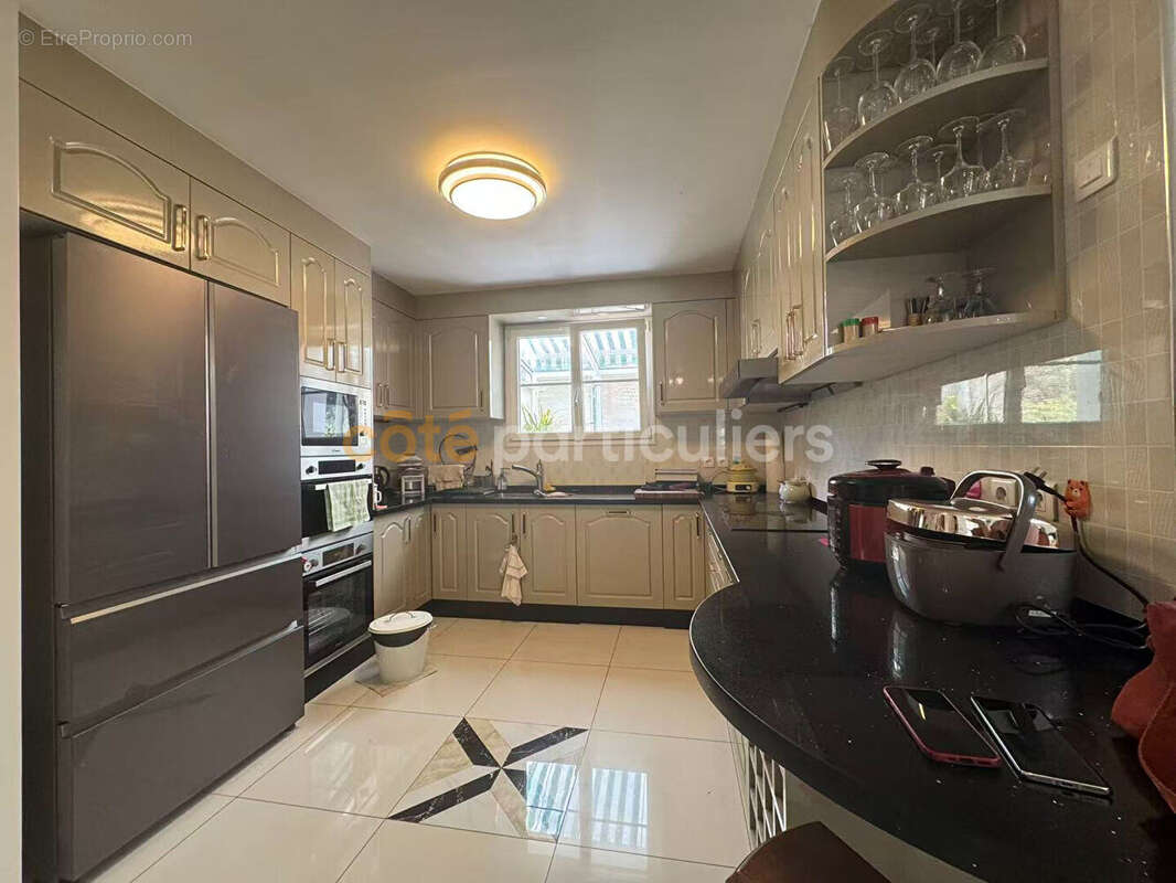 Maison Cergy 4 pièce(s) 99.8 m2 - photo 2