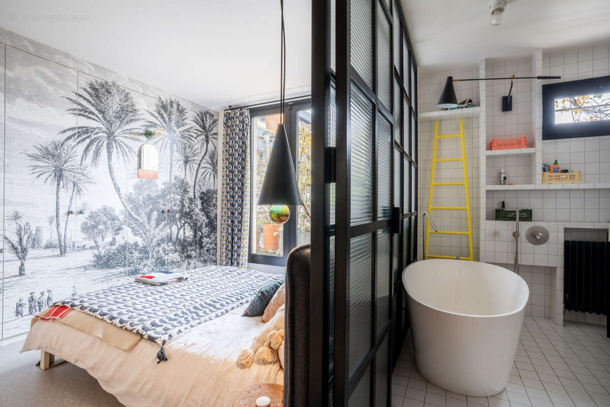 Appartement à PARIS-11E