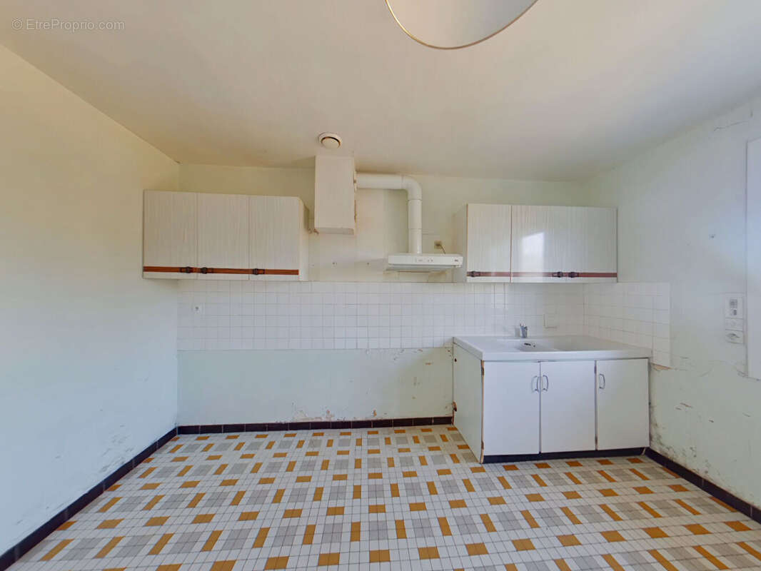 Maison à LE VIGEANT