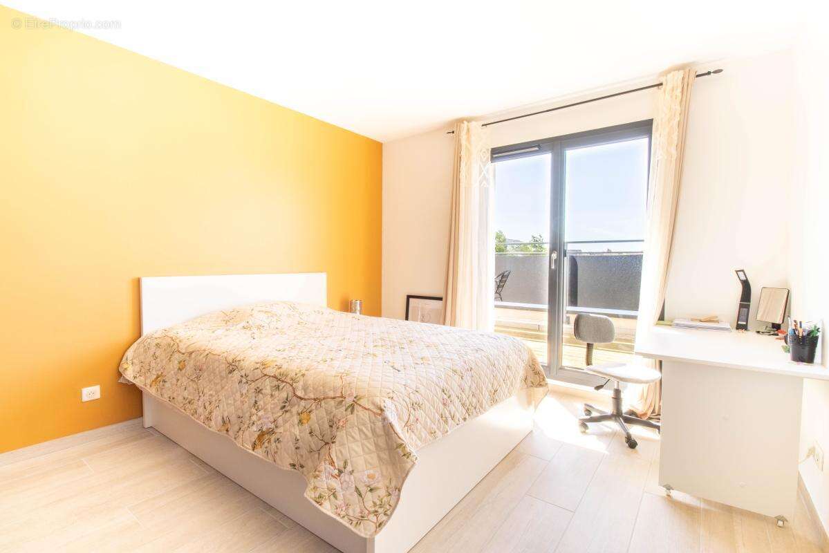 Maison Contemporaine 220 m² 5 Chambres - photo 12