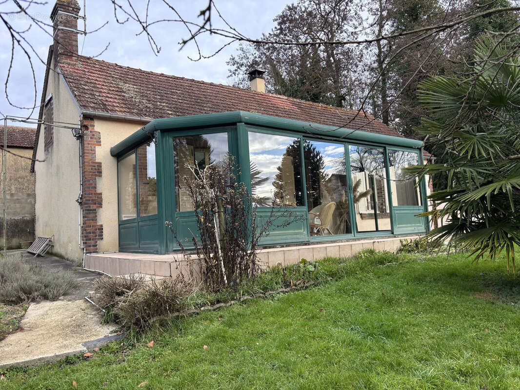 Maison à SAINT-LANGIS-LES-MORTAGNE