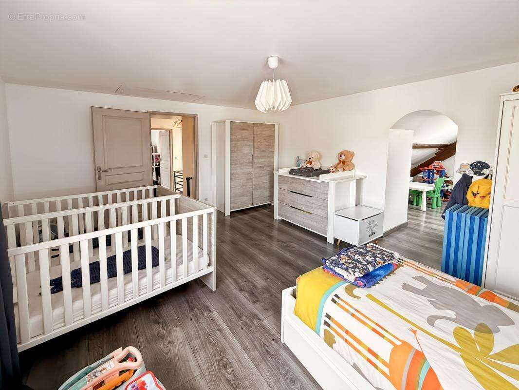 Maison T4 de 93m2 à La Grandville - photo 4