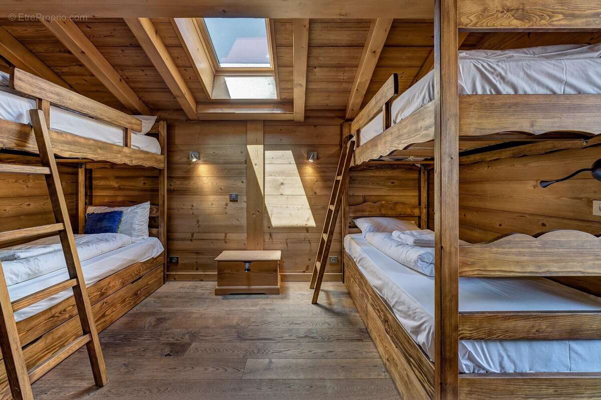 MONTRIOND : chalet de 5 chambres - photo 9