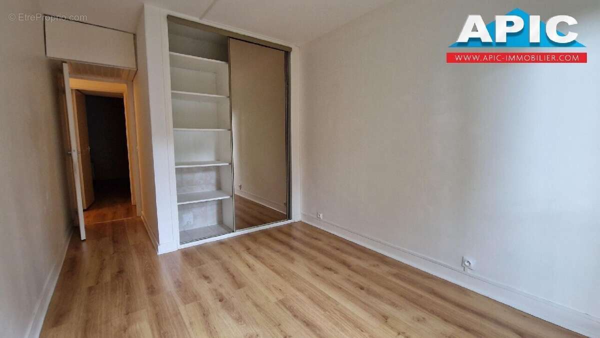 Appartement à GROSLAY