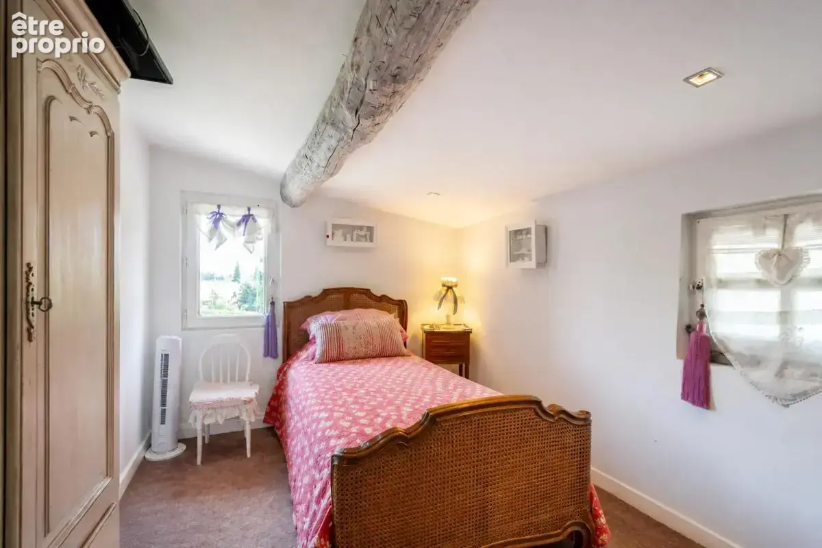 Bouc-Bel-Air – Grande Propriété Familiale avec Dépendance T3 - photo 17