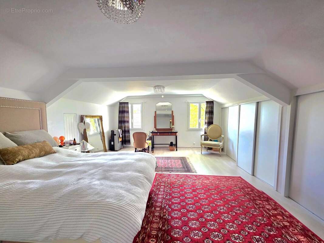 Maison à BEAUMONT-DU-PERIGORD