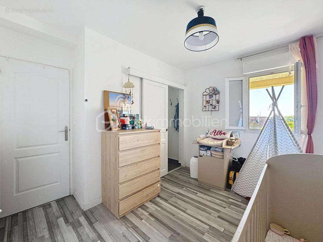 Appartement à BOUAFLE