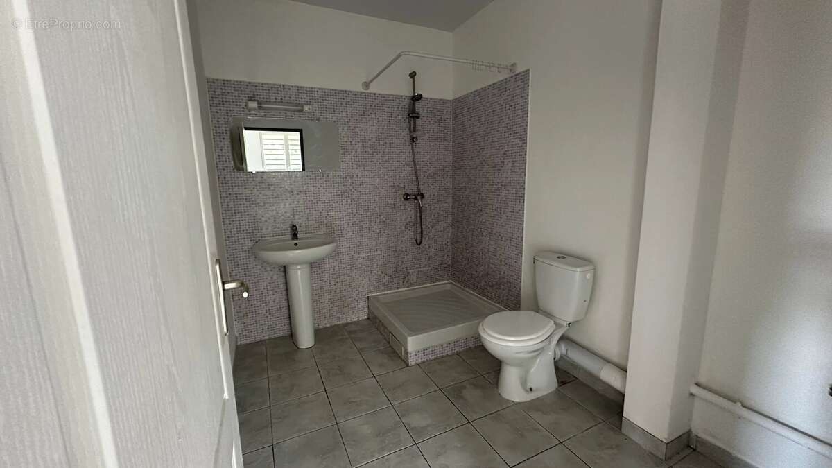 Cayenne – appartement t2 dans la résidence estudom - photo 5