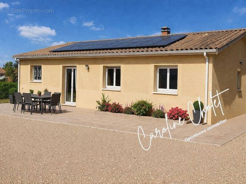 Maison à LES EGLISOTTES-ET-CHALAURES