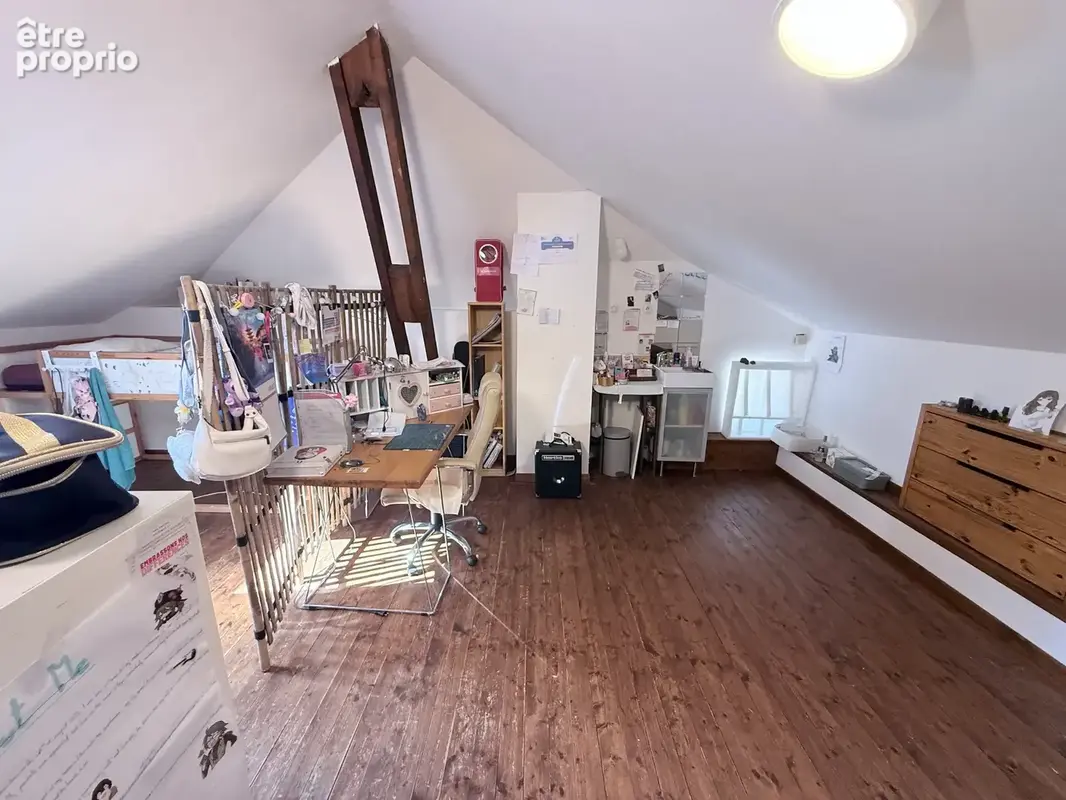 Poutay Immeuble 385m2 sur 9.40 ares avec 4 lots + jardin - photo 18