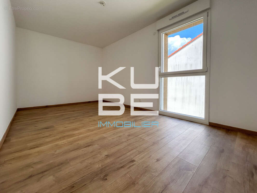 Appartement à NORROY-LE-VENEUR