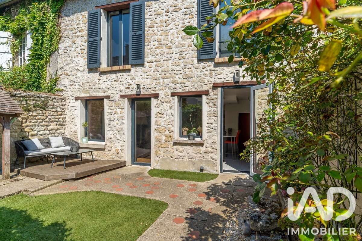 Photo 2 - Maison à VILLENNES-SUR-SEINE