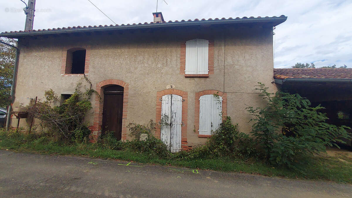 CINTEGABELLE-Corps de ferme 7 pièces 300 m2 - photo 11