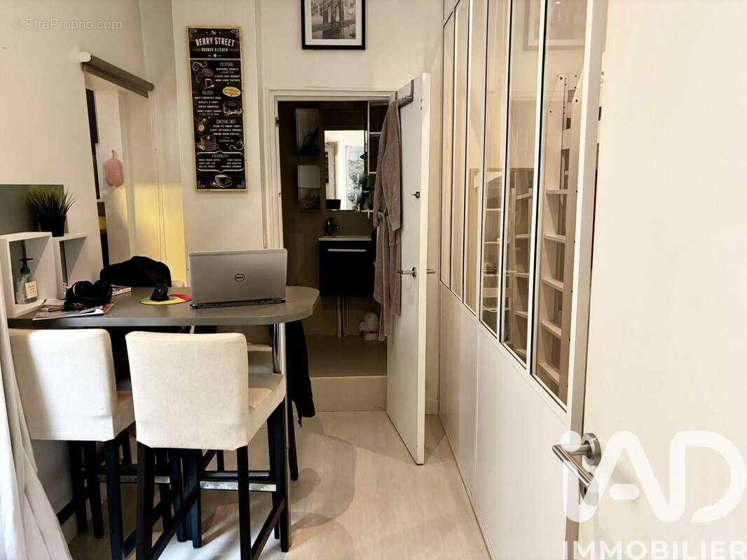 Photo 3 - Appartement à PARIS-15E