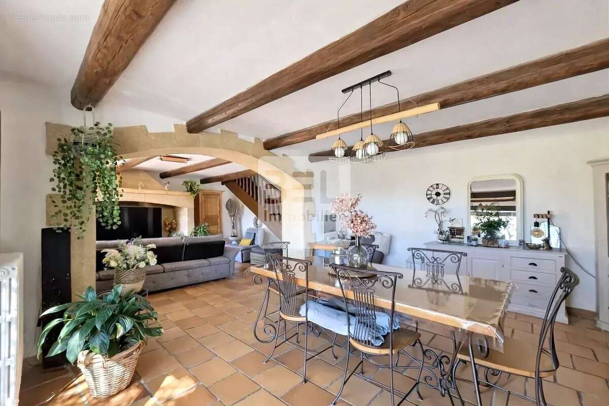 Maison à PONT-SAINT-ESPRIT