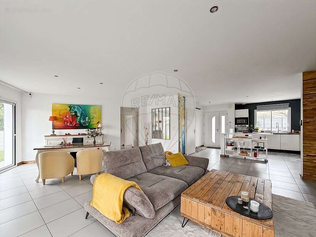 Maison à LE LOROUX-BOTTEREAU