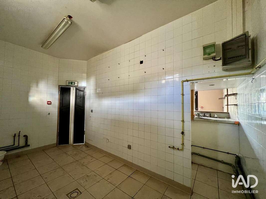 Photo 6 - Commerce à TESSY-SUR-VIRE