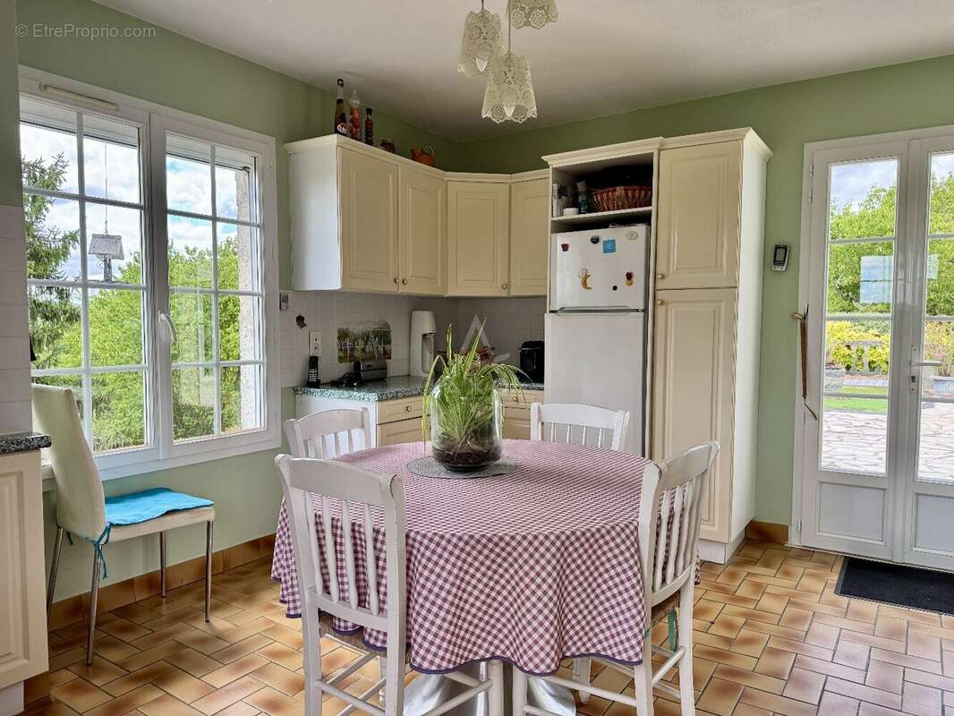 Maison à MOUTHIERS-SUR-BOEME