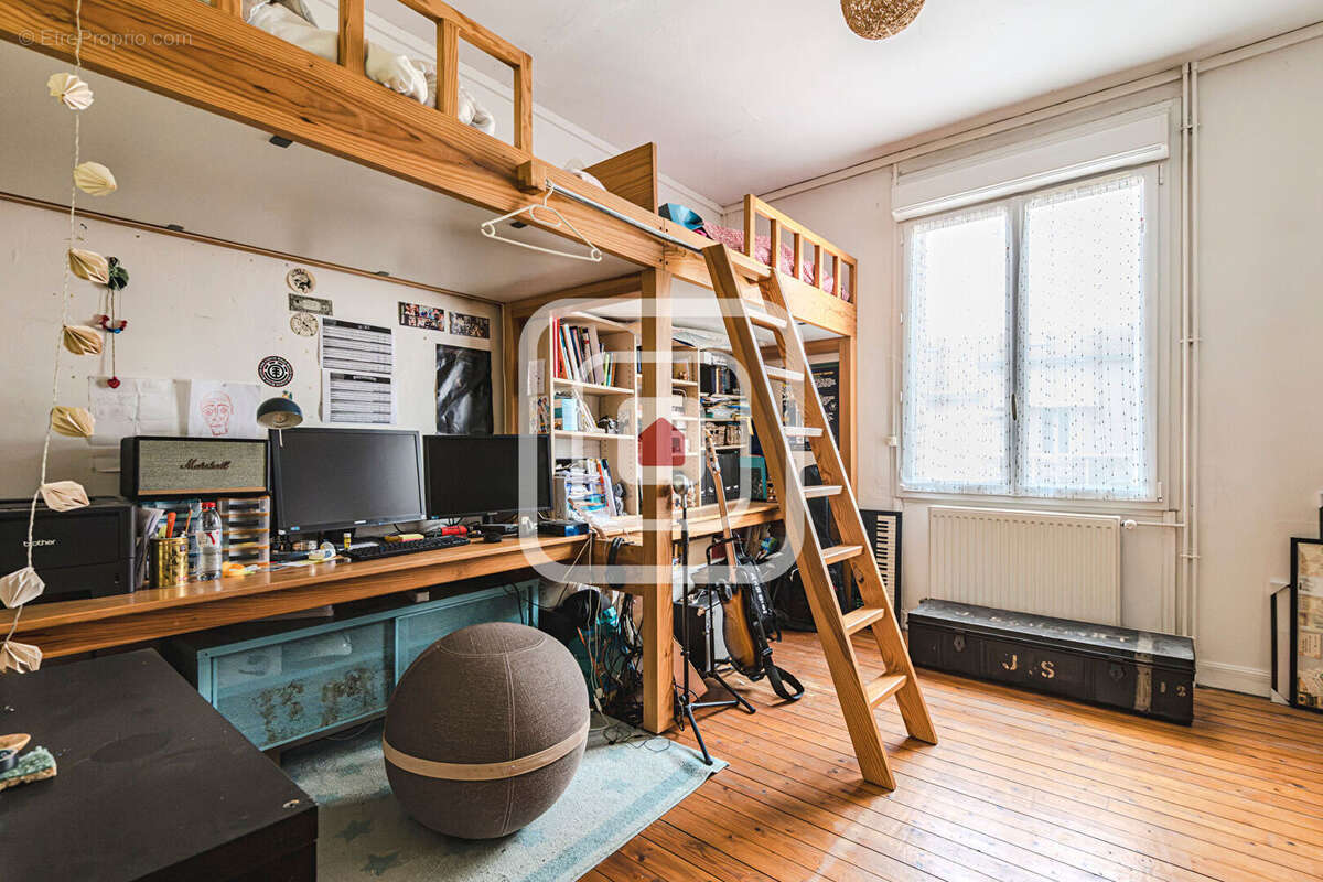 Maison t4 de 86m² habitables pour 108m² sol - photo 6