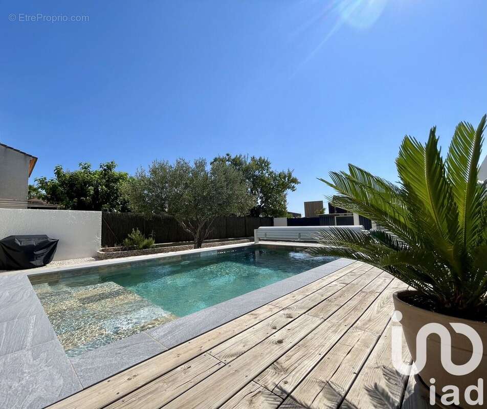 Photo 2 - Maison à LE CRES