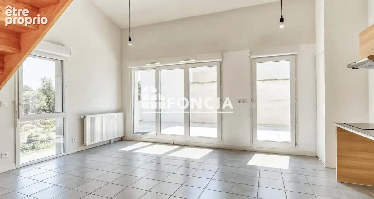 T3 dupex dernier etage sans vis-a-vis - photo 2