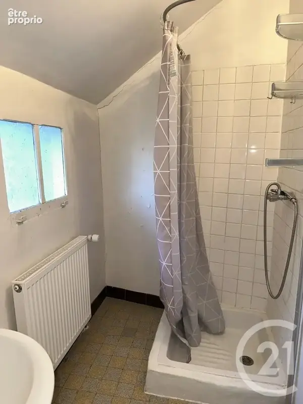Maison 5 pièces 107 m² à vendre à Cosne-Cours-Sur-Loire (58200) - photo 14