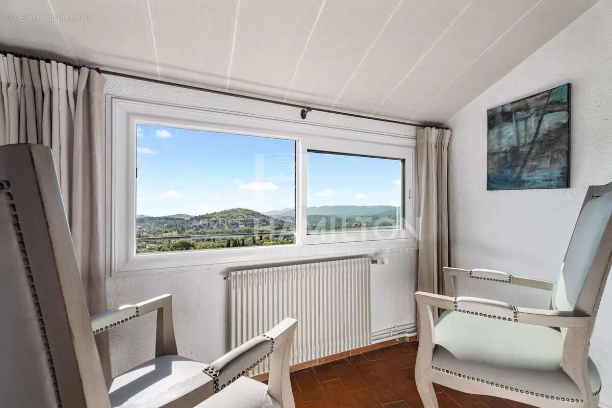 Appartement à GRASSE
