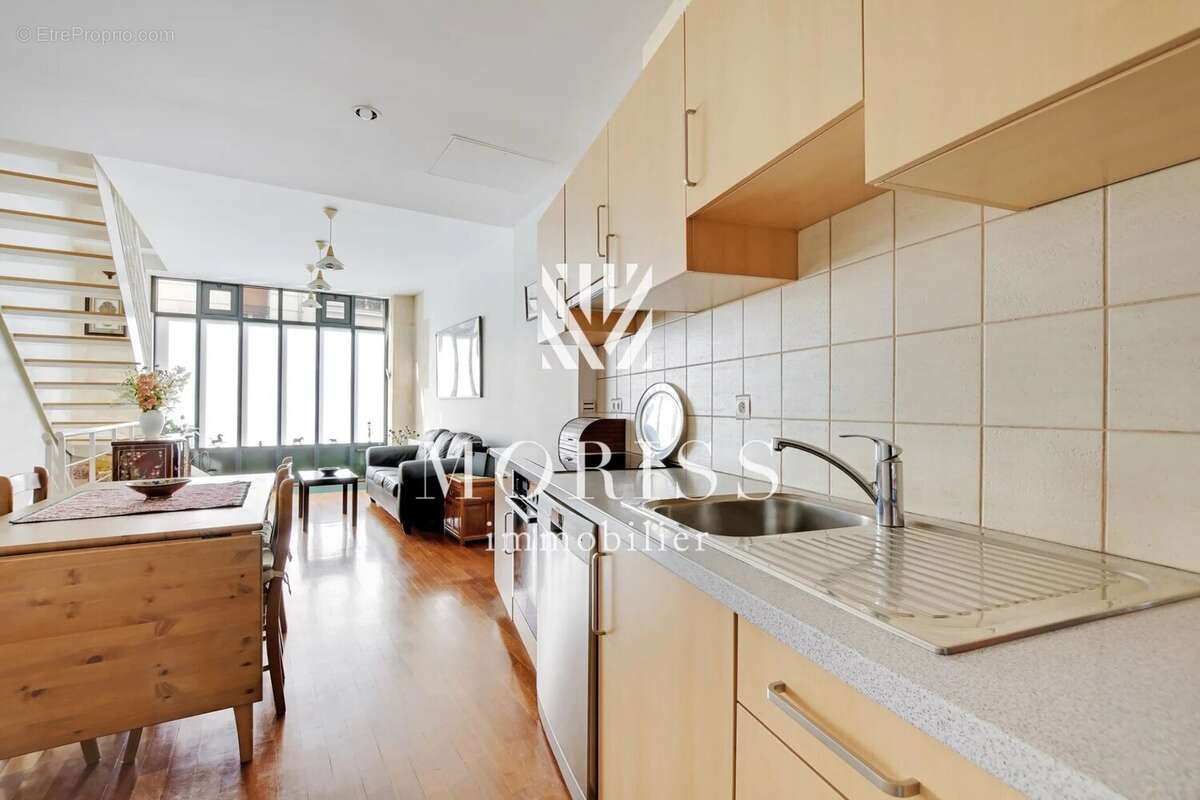 Appartement à PARIS-18E