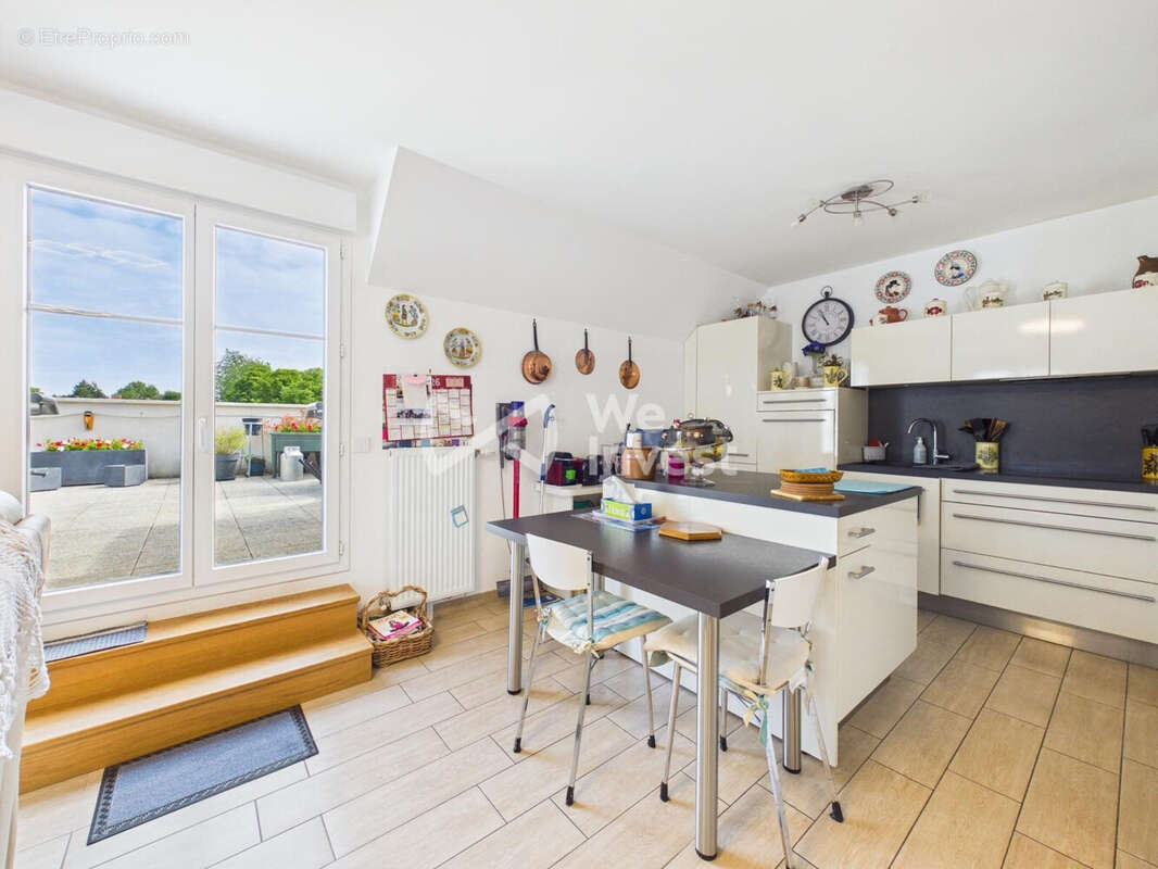 Appartement à MAROLLES-EN-HUREPOIX