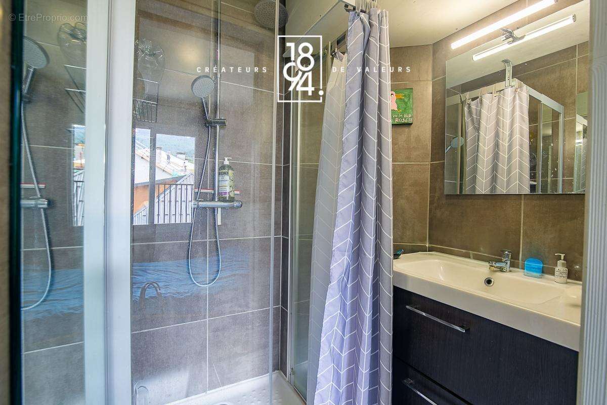 Appartement T2 à vendre Barcelonnette 04 (04400)  34.33 m² cave - photo 9