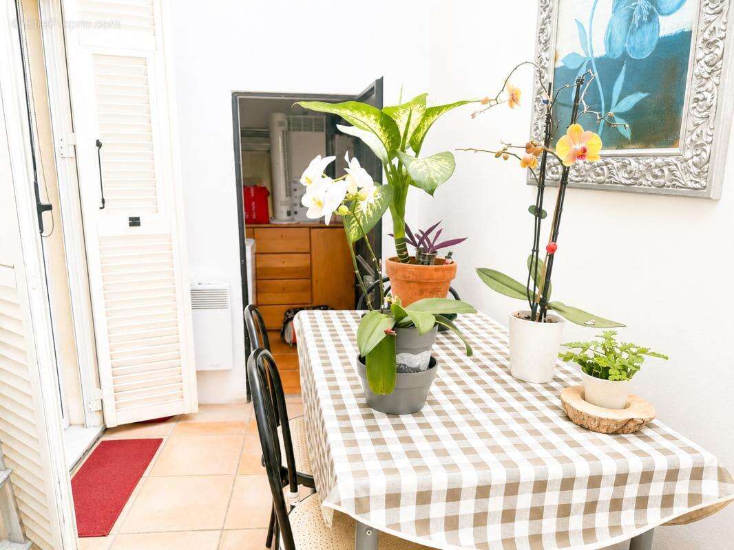 Appartement à CAP-D'AIL