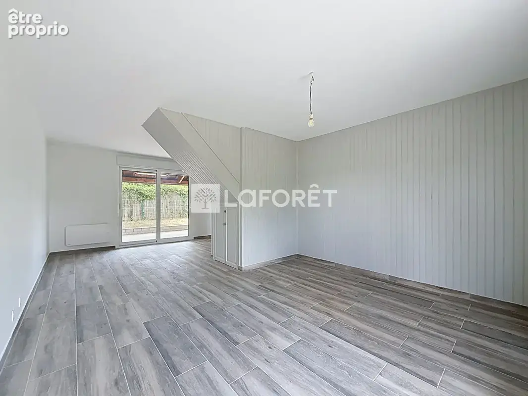 Maison Nandy 6 pièce(s) 135 m2 - photo 2