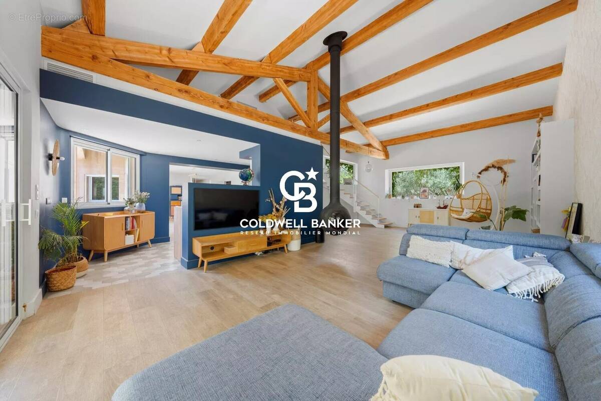 Appartement à SAINT-MATHIEU-DE-TREVIERS