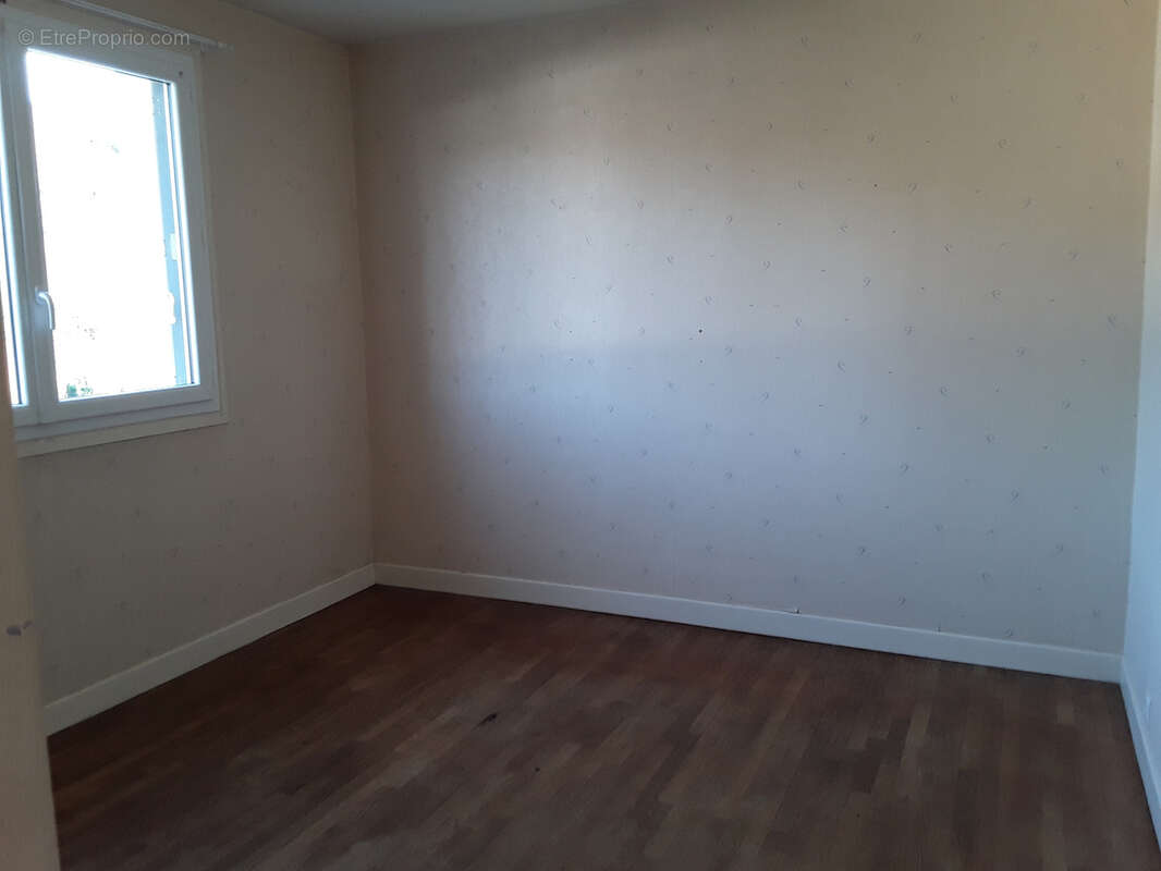 Maison à MONCEAUX-SUR-DORDOGNE