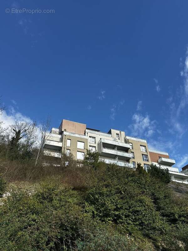 Appartement à DEVILLE-LES-ROUEN