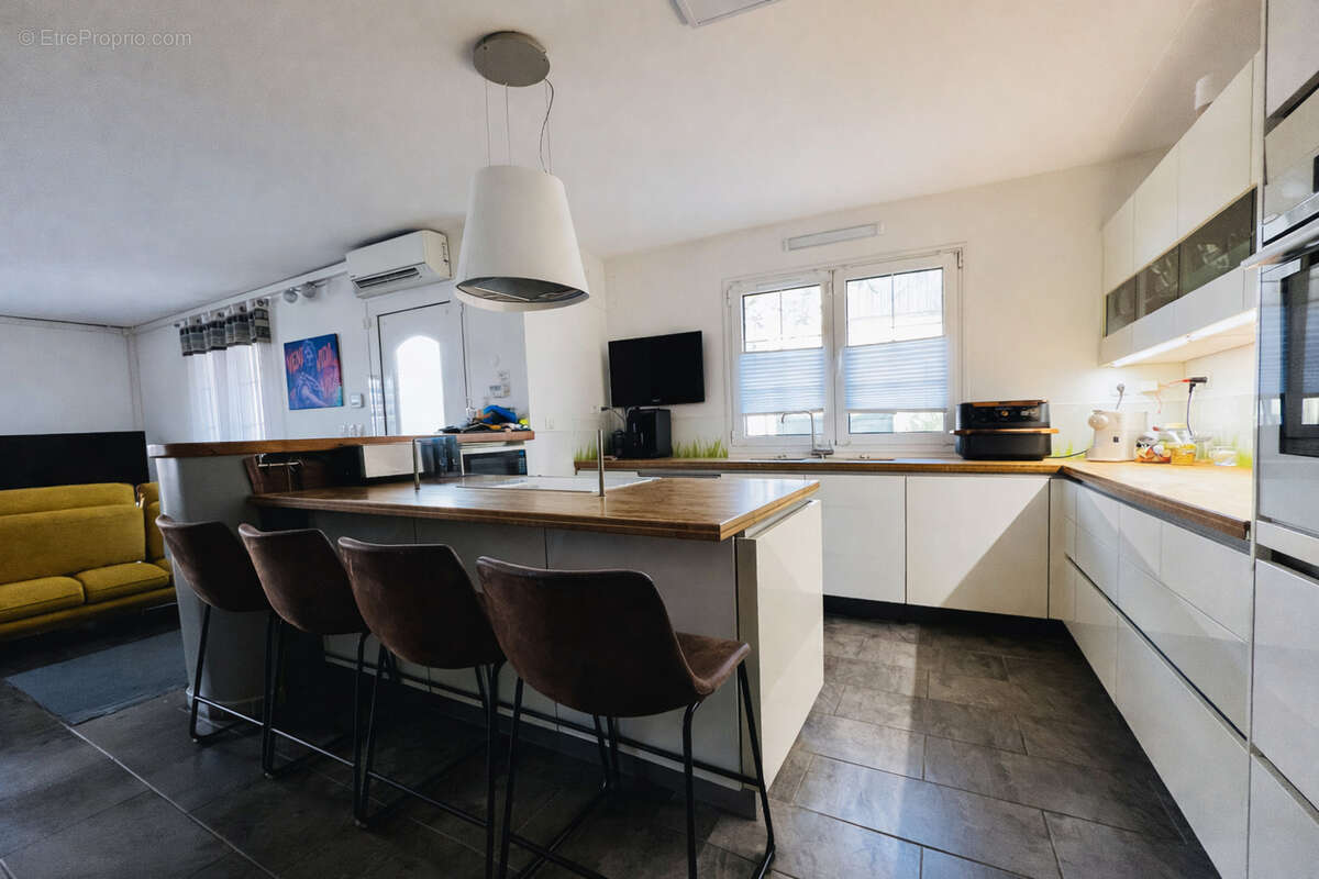 Maison à LE BOURGET